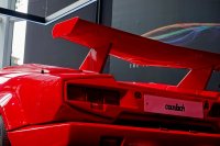 De eerste elektrische Ferrari heeft geen touchscreen