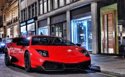 Living a Luxurious Lifestyle...