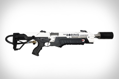 Elon Musk's 'Boring Company' maakt na bizarre belofte een heuse vlammenwerper!