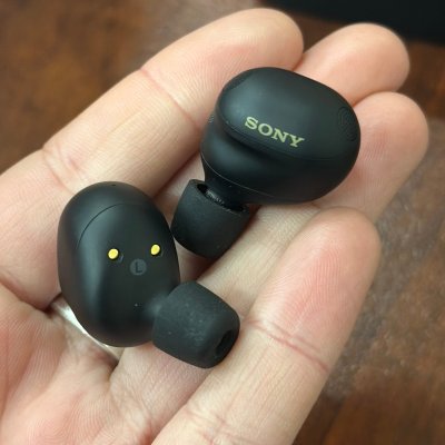 Sony WF-1000XM6 wil de koppositie terug van Bose en Apple